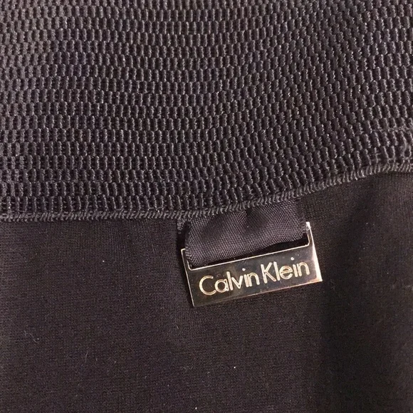 Calvin Klein size XL black ponte leggings. - Picture 2 of 7